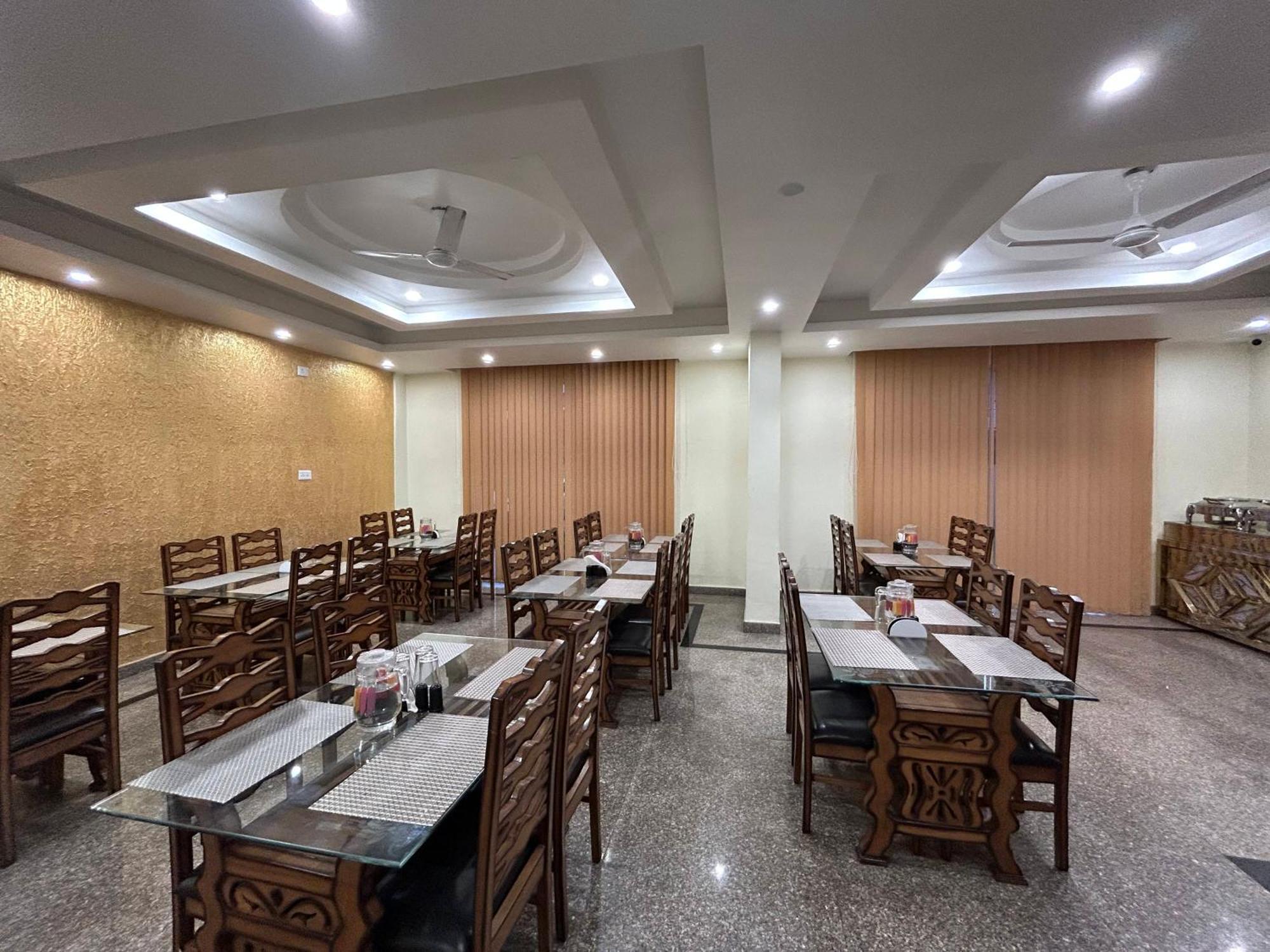 Fair Mount, Airport Road, Humhama Srinagar 호텔 외부 사진