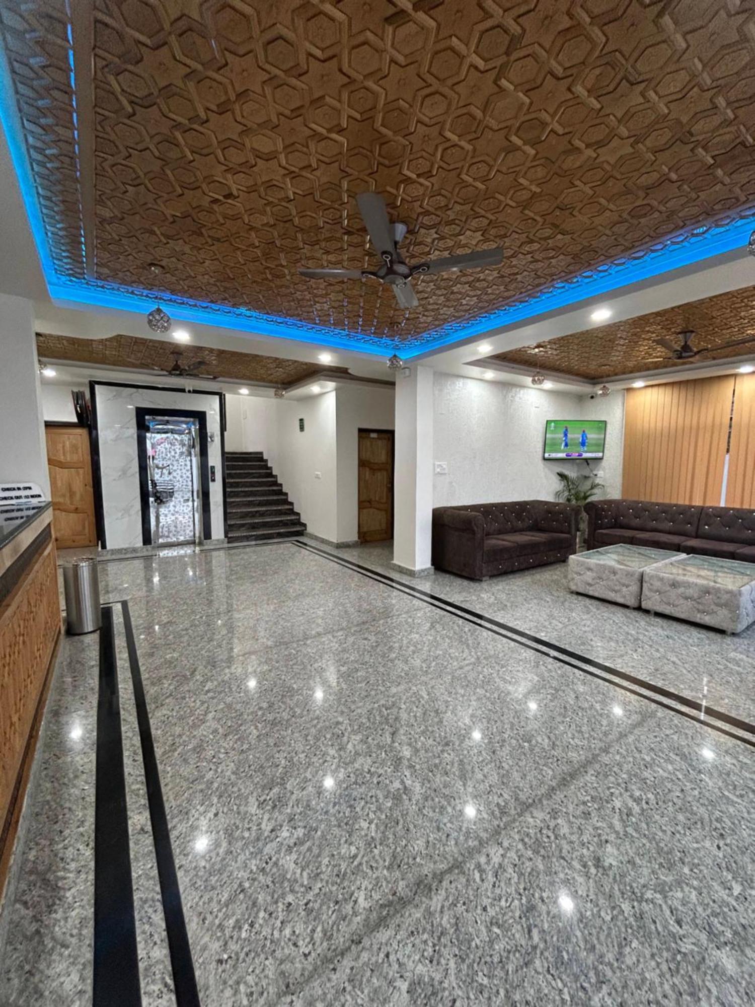 Fair Mount, Airport Road, Humhama Srinagar 호텔 외부 사진